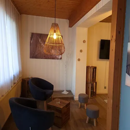 Im Kurort Inkl Fruehstueck بيت للعطل جوسلار